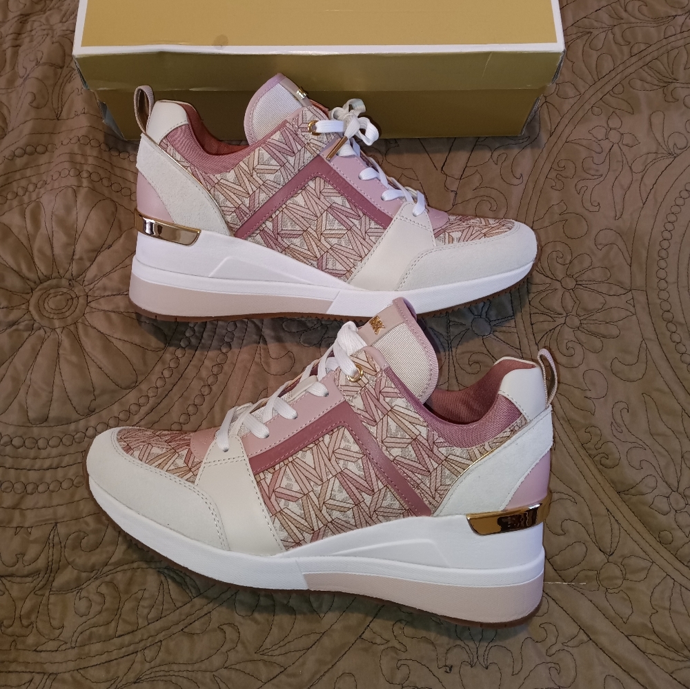 Michael Kors Georgie Trainer Sneakers - Picture 3 of 12